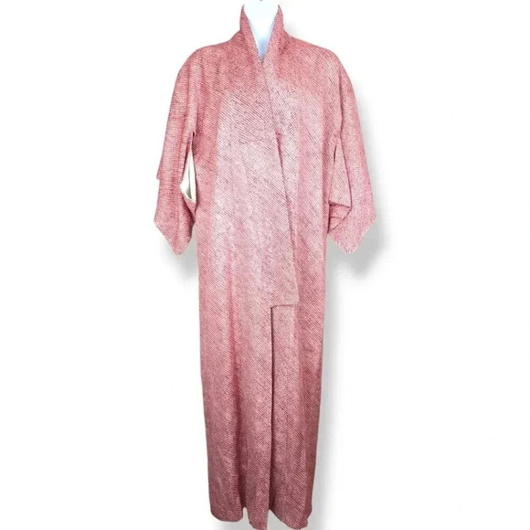 Vintage Silk Red & White Kimono - Picture 1 of 11